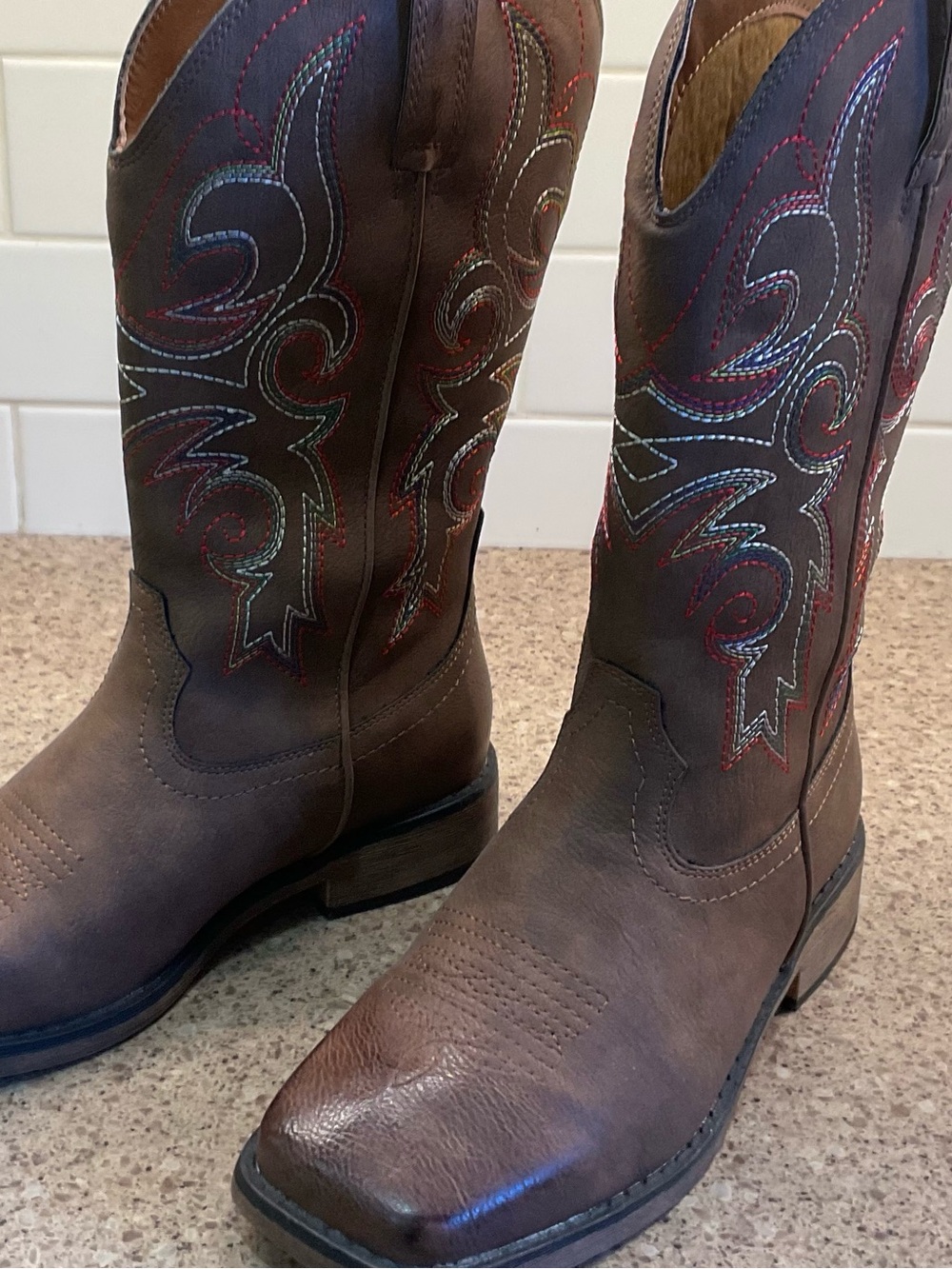 Women’s Brown Embroidered Western Heeled Boots